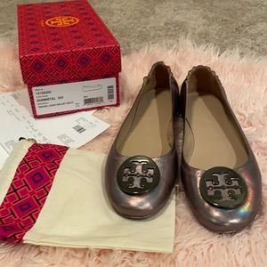 Tory Burch Travel Logo Ballet Holo